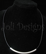 Joli leather and silver flower necklace